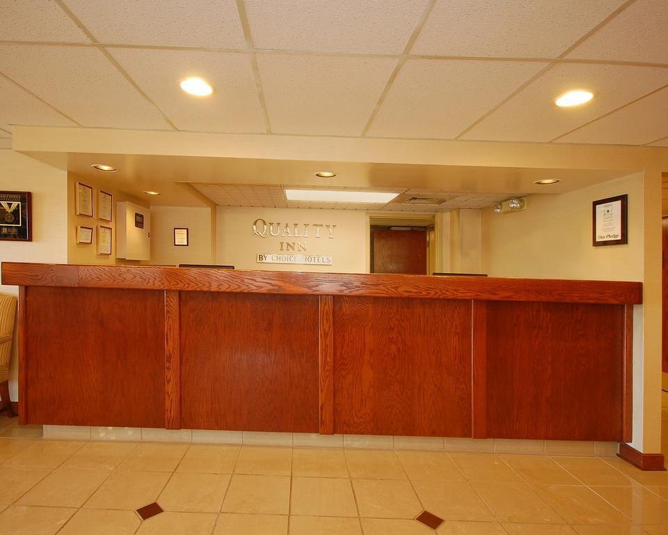 Quality Inn Christiansburg - Blacksburg Bagian luar foto