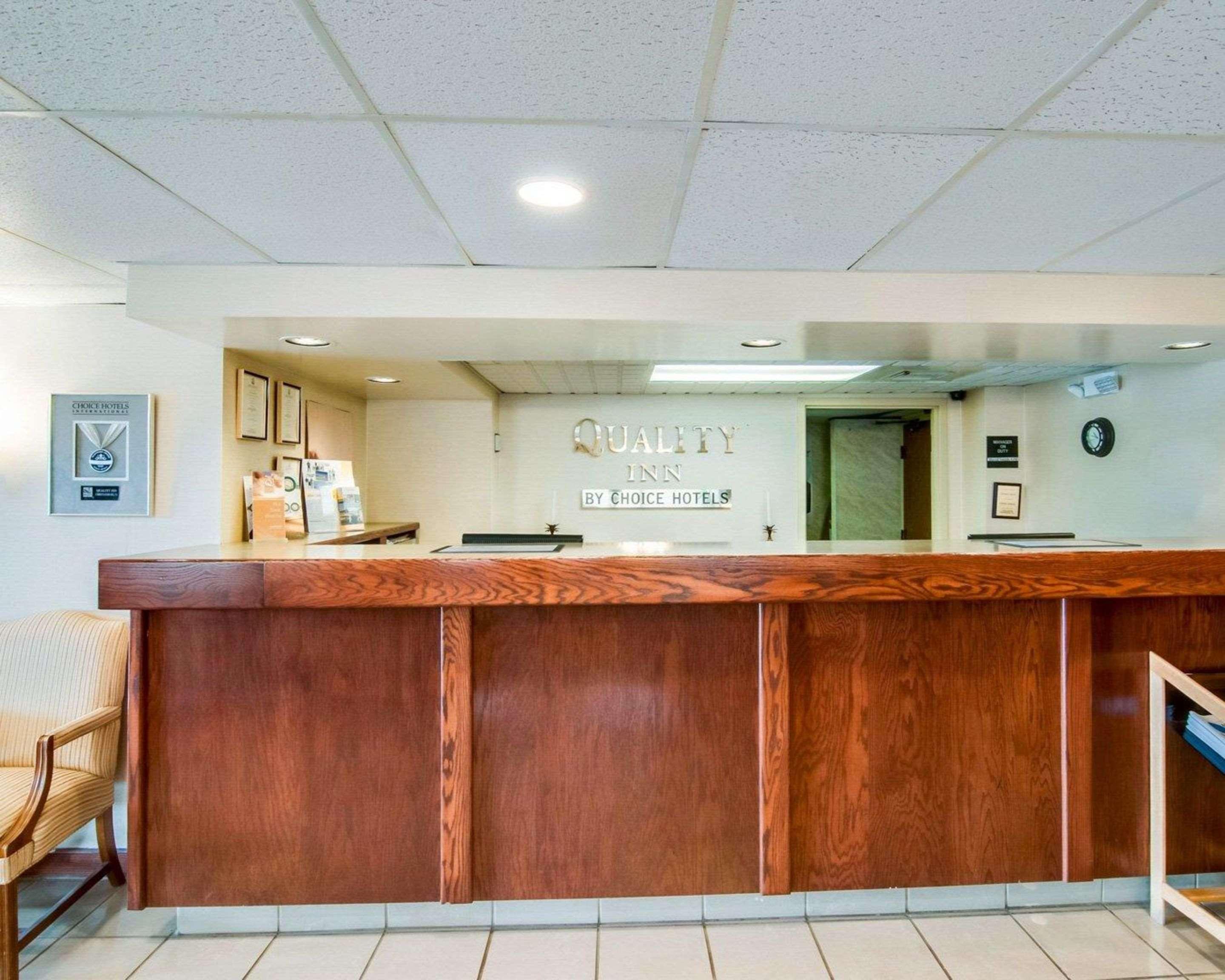 Quality Inn Christiansburg - Blacksburg Bagian luar foto